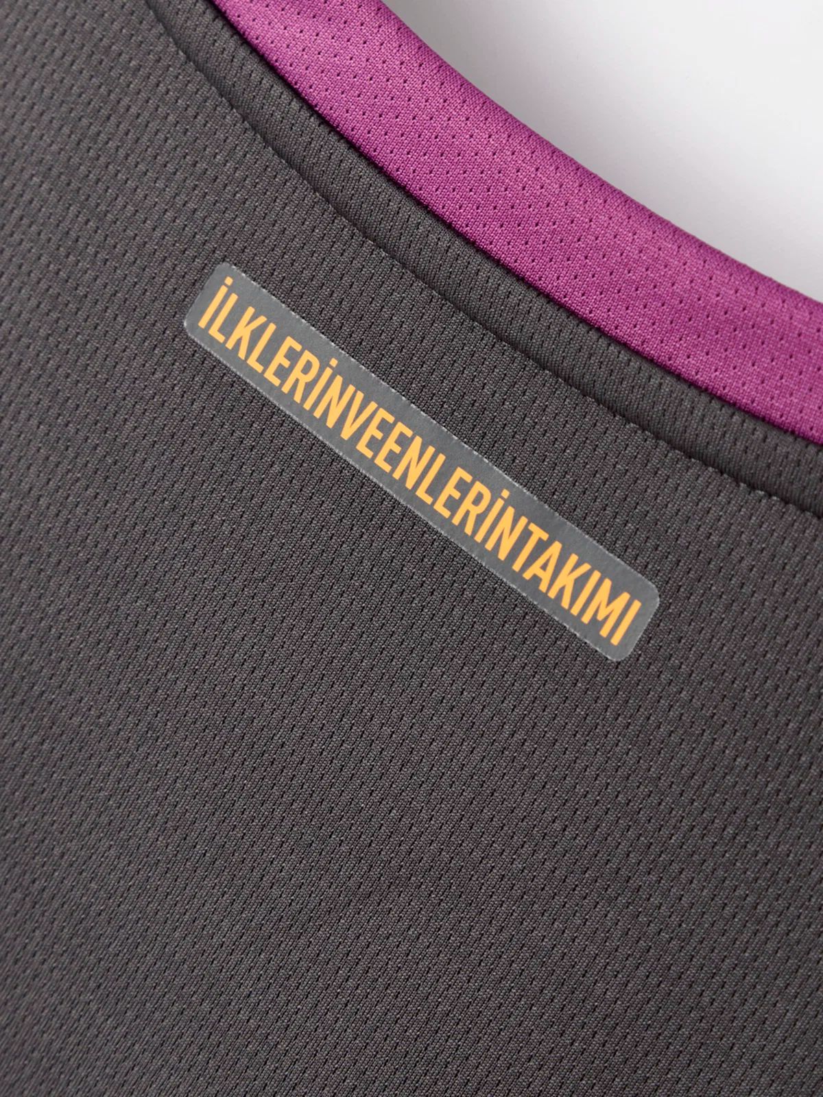 Third 26/27 Kids Shirt Kit