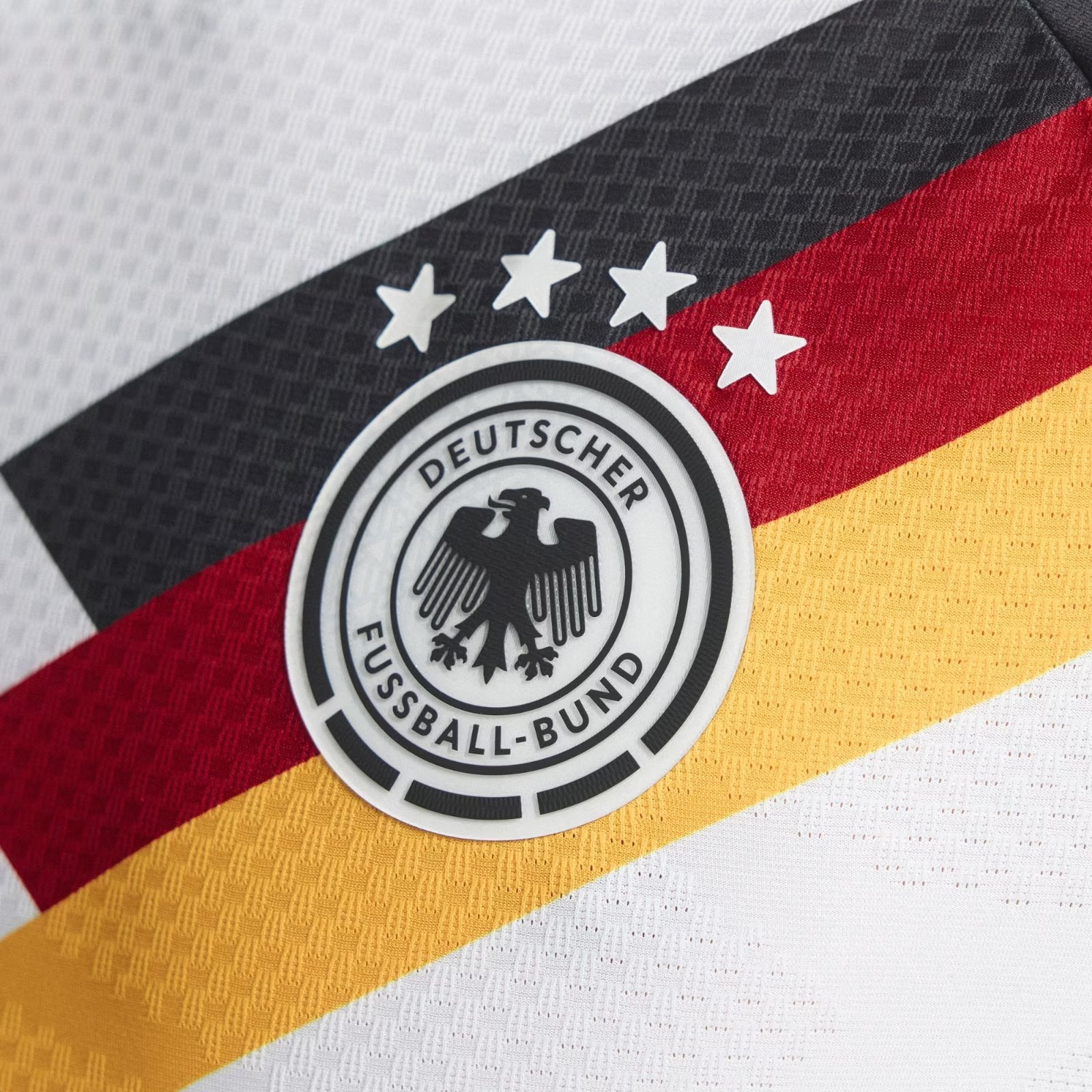 Home 26/27 Kids Shirt Kit