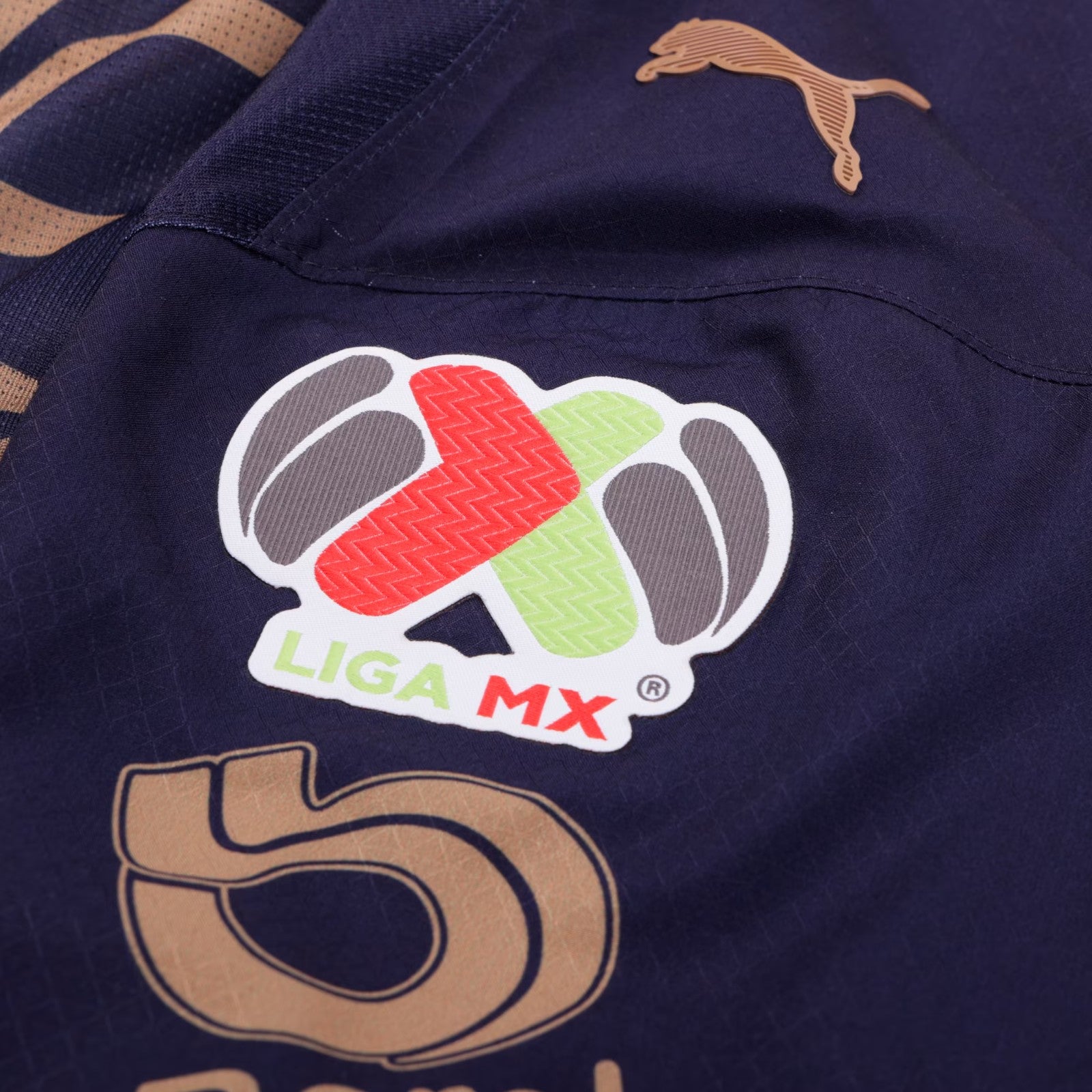 Home 26/27 Kids Shirt Kit