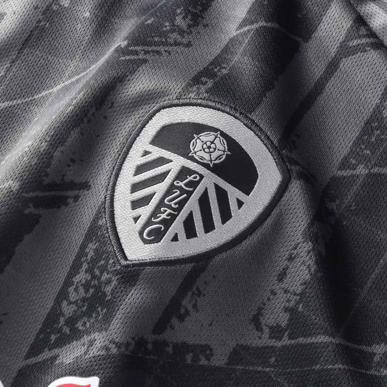 Third 26/27 Kids Shirt Kit