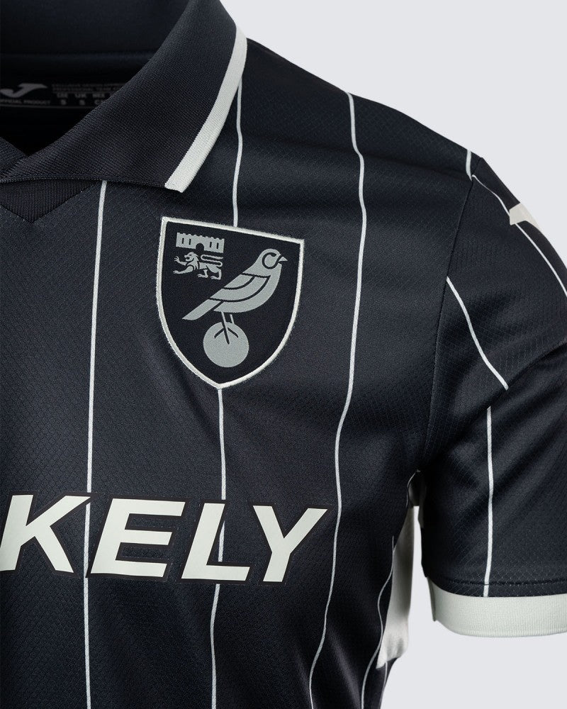 Away 26/27 Kids Shirt Kit