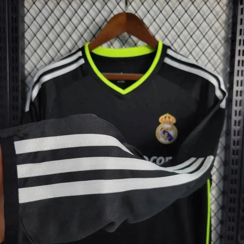 Retro Away 10/11 Men's Long Sleeve Shirt