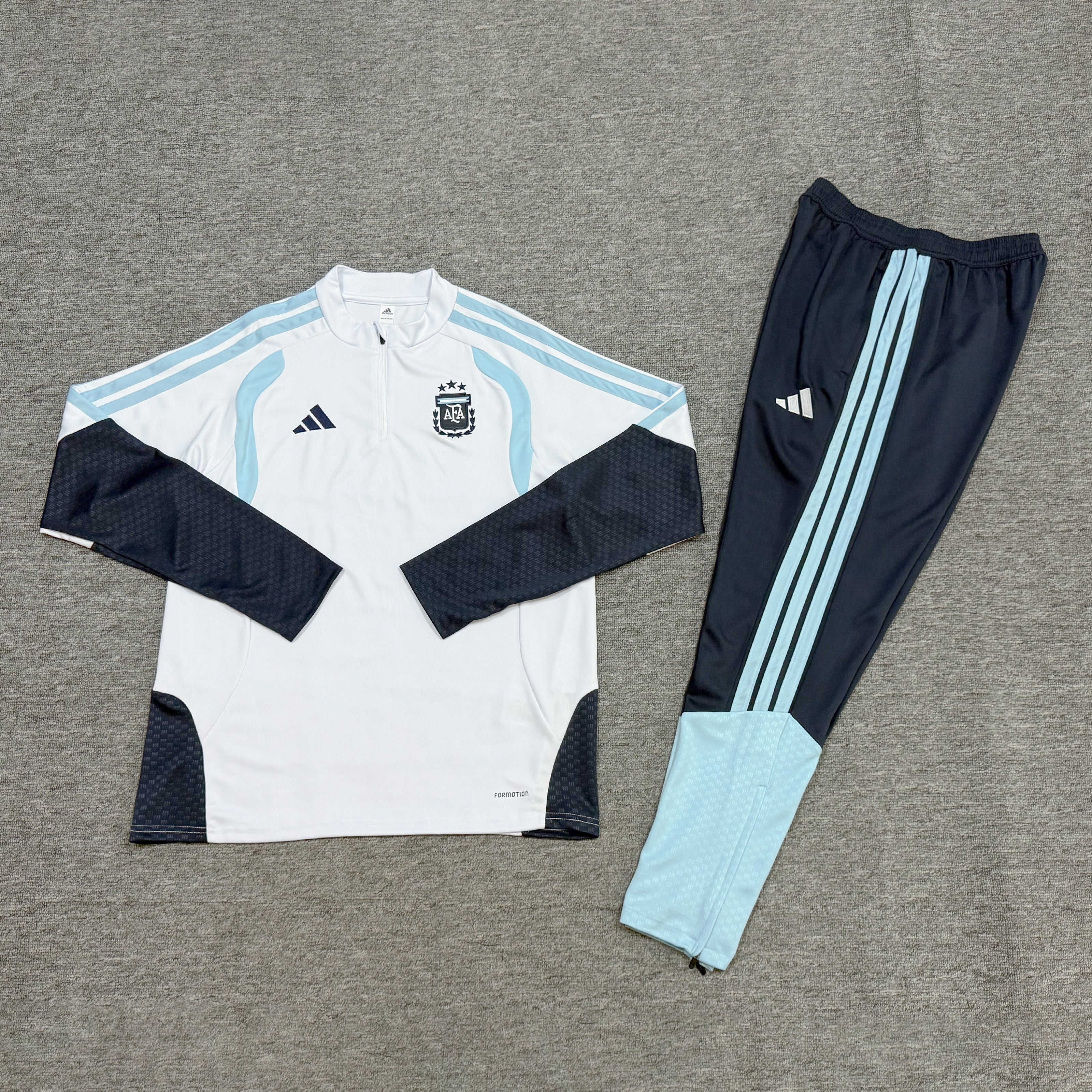 Kids Tracksuit 26/27