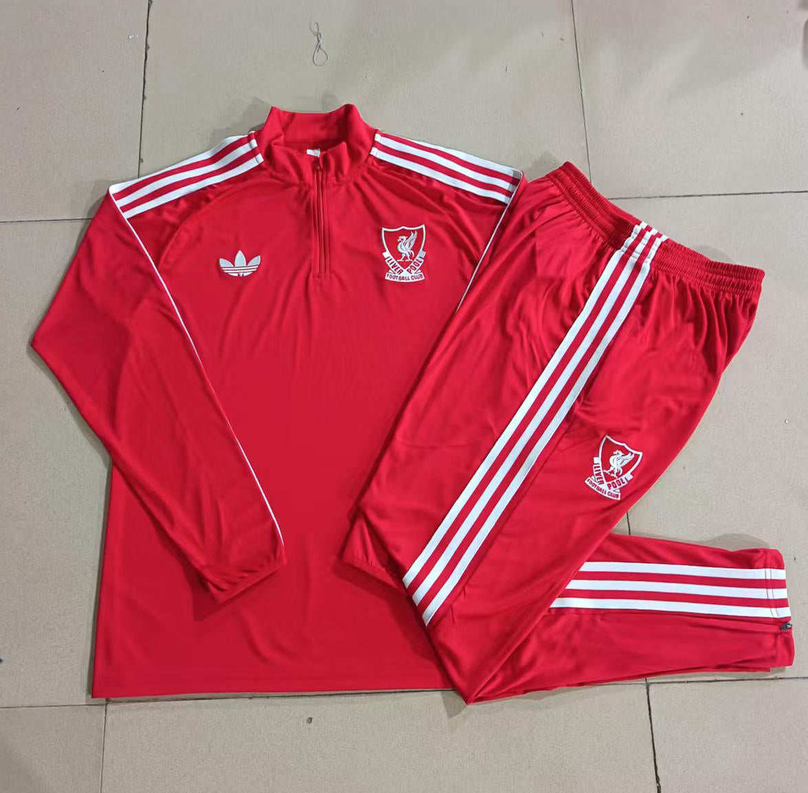 Kids Tracksuit 26/27