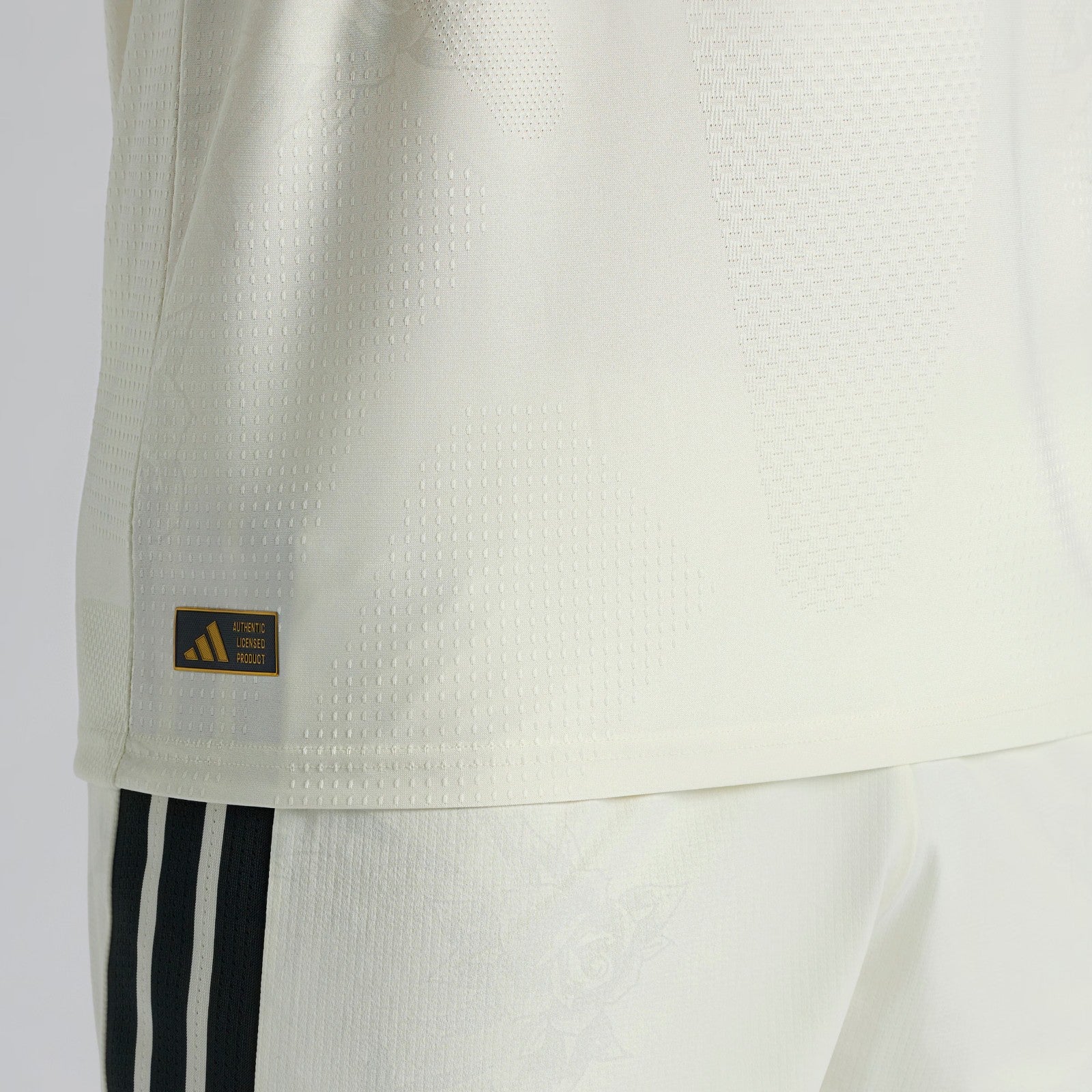 Third 26/27 Women's Shirt