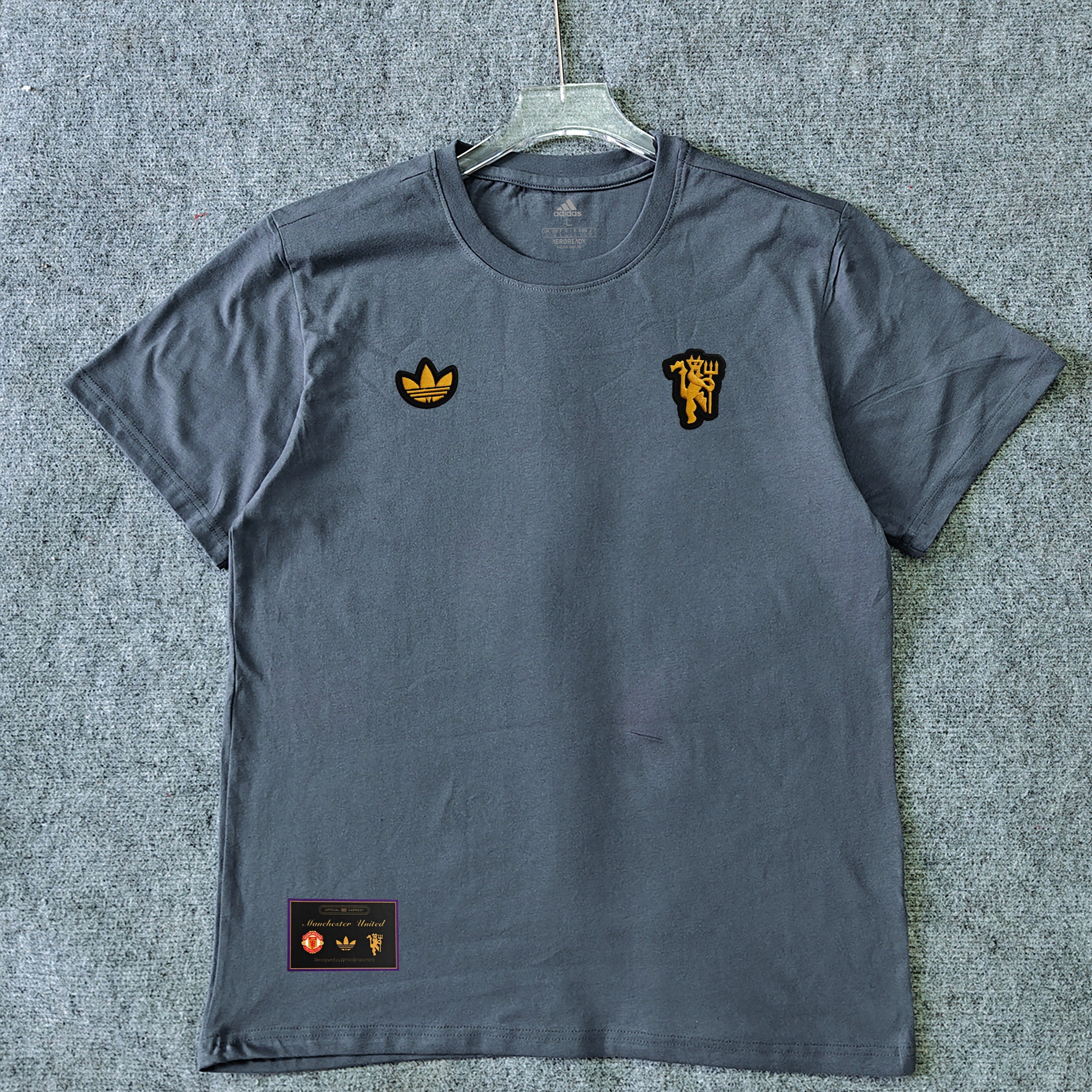 [superseded] T-Shirt - Black