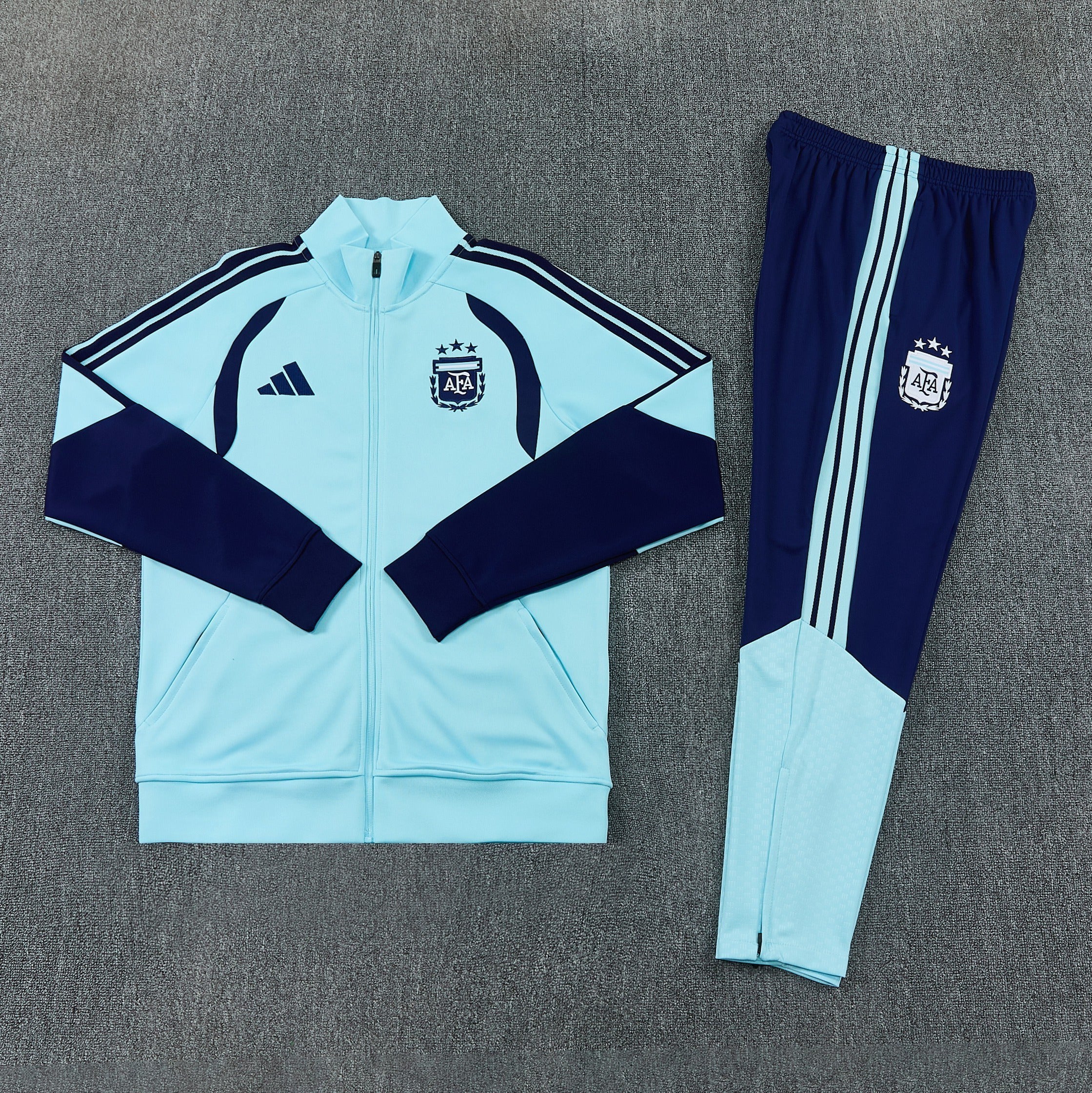 Tracksuit 26/27 - Light Blue
